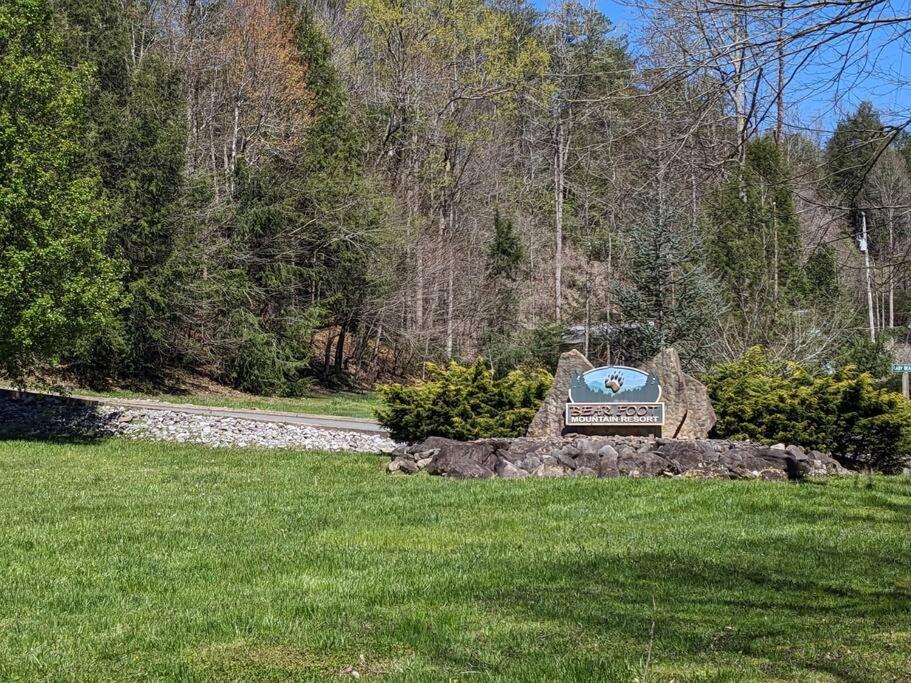 Baby Bear Den Villa Gatlinburg Ngoại thất bức ảnh